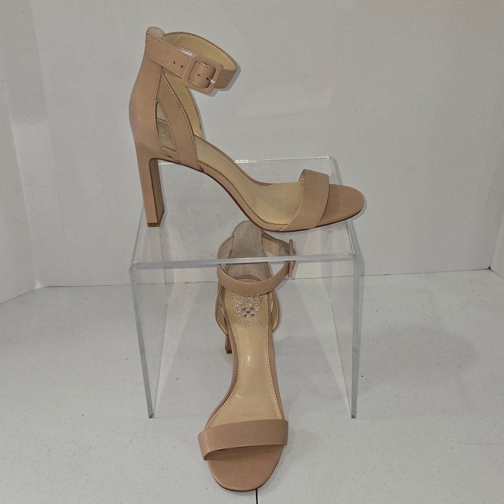 Vince Camuto Womens 8M Nude Leather Ankle Strap Block Heel Sandals AD107